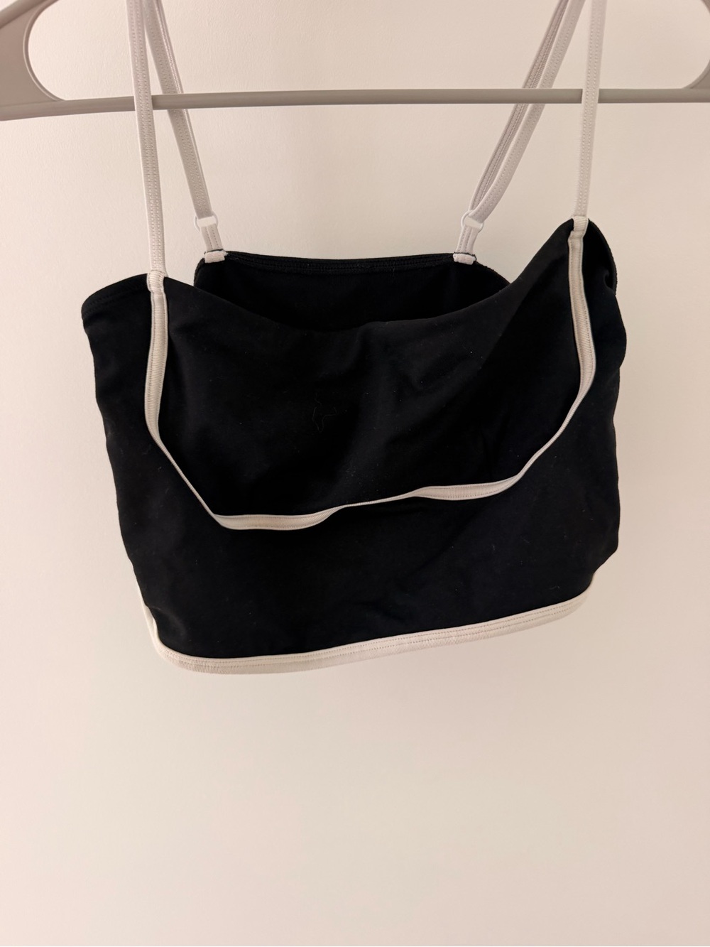 ALO Yoga Black Tank Top with Cream Trim